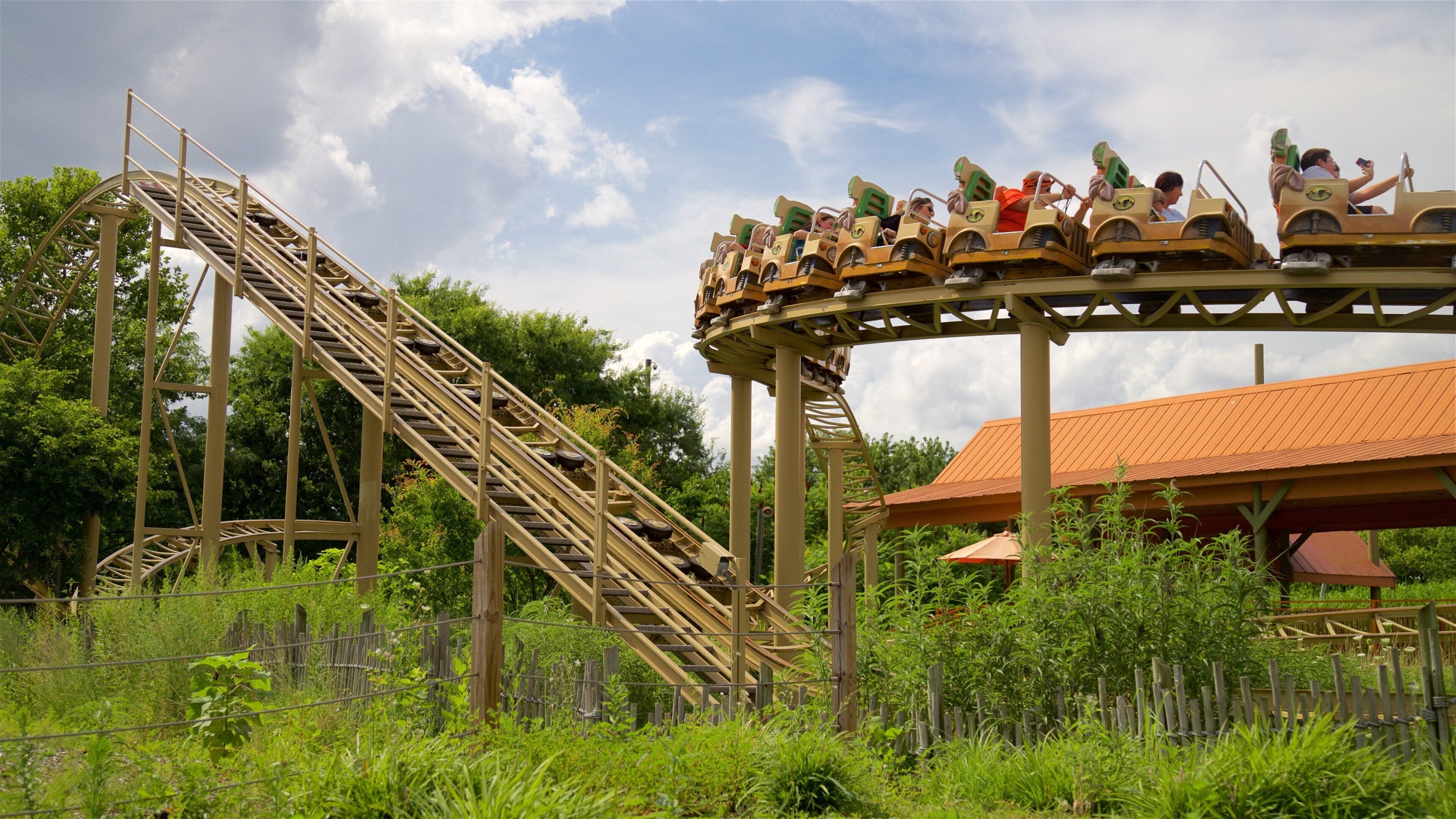 前往印第安纳波利斯市中心：印第安纳波利斯市中心印第安纳波利斯之旅精选2026 | Expedia 旅行