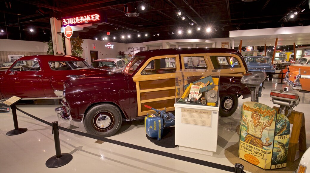 Studebaker National Museum que incluye vista interna y elementos patrimoniales