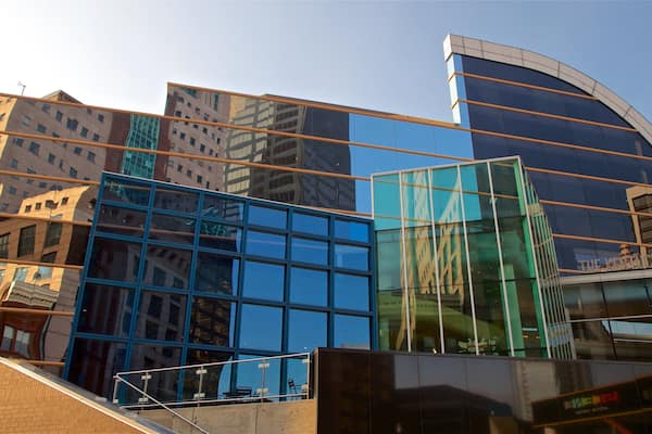Kentucky Center for the Performing Arts featuring modern architecture