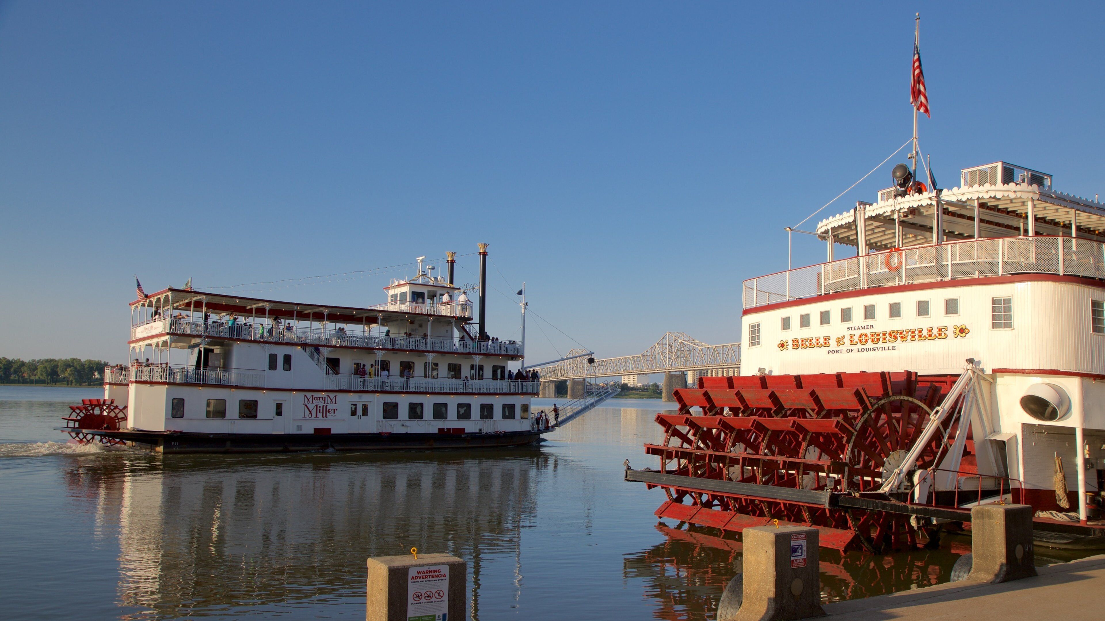 Belle of Louisville featuring a bay or harbor and a ferry