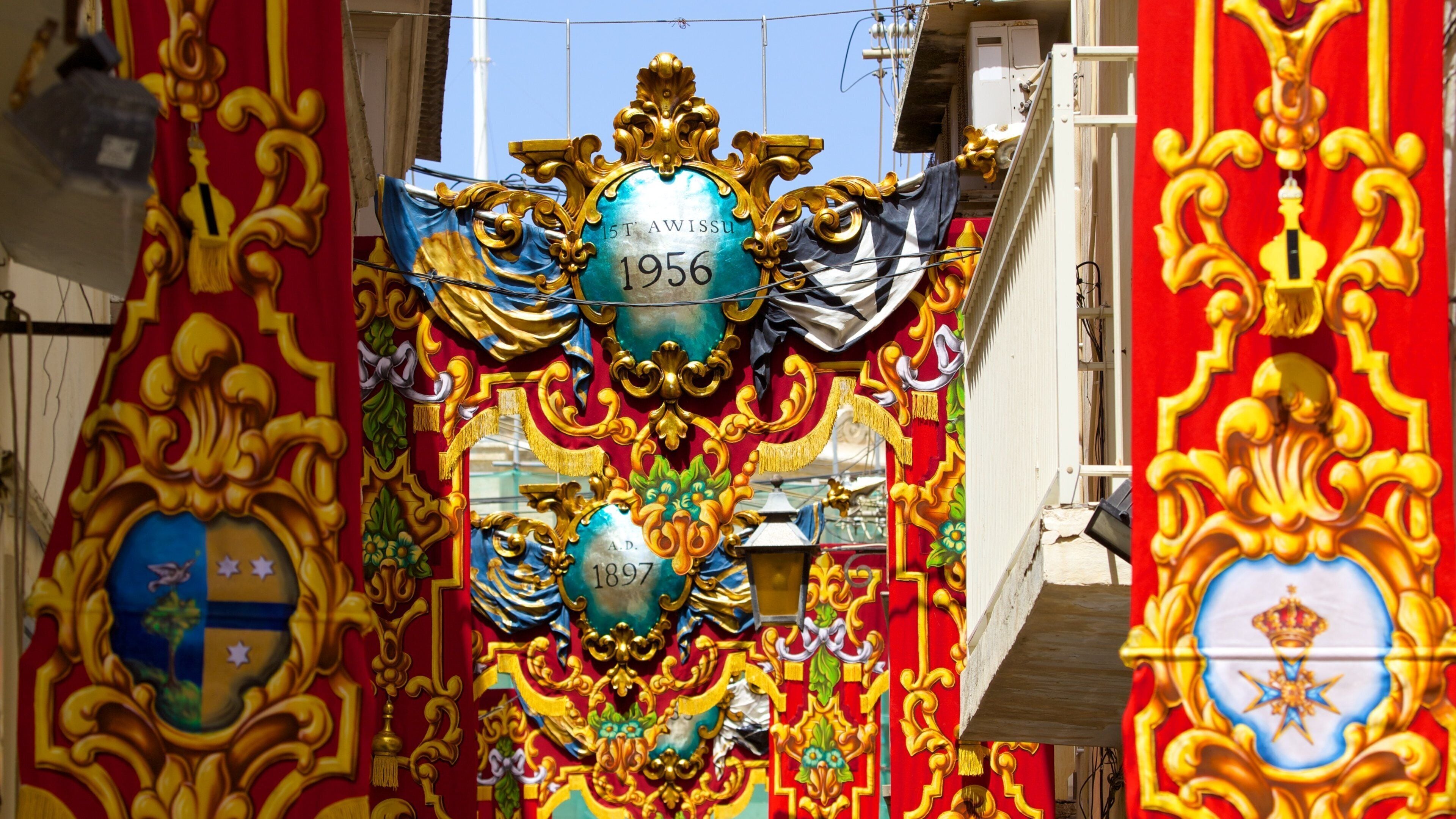 St. George\'s Basilica showing signage
