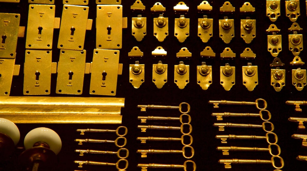 Arabia Steamboat Museum que incluye vistas de interior