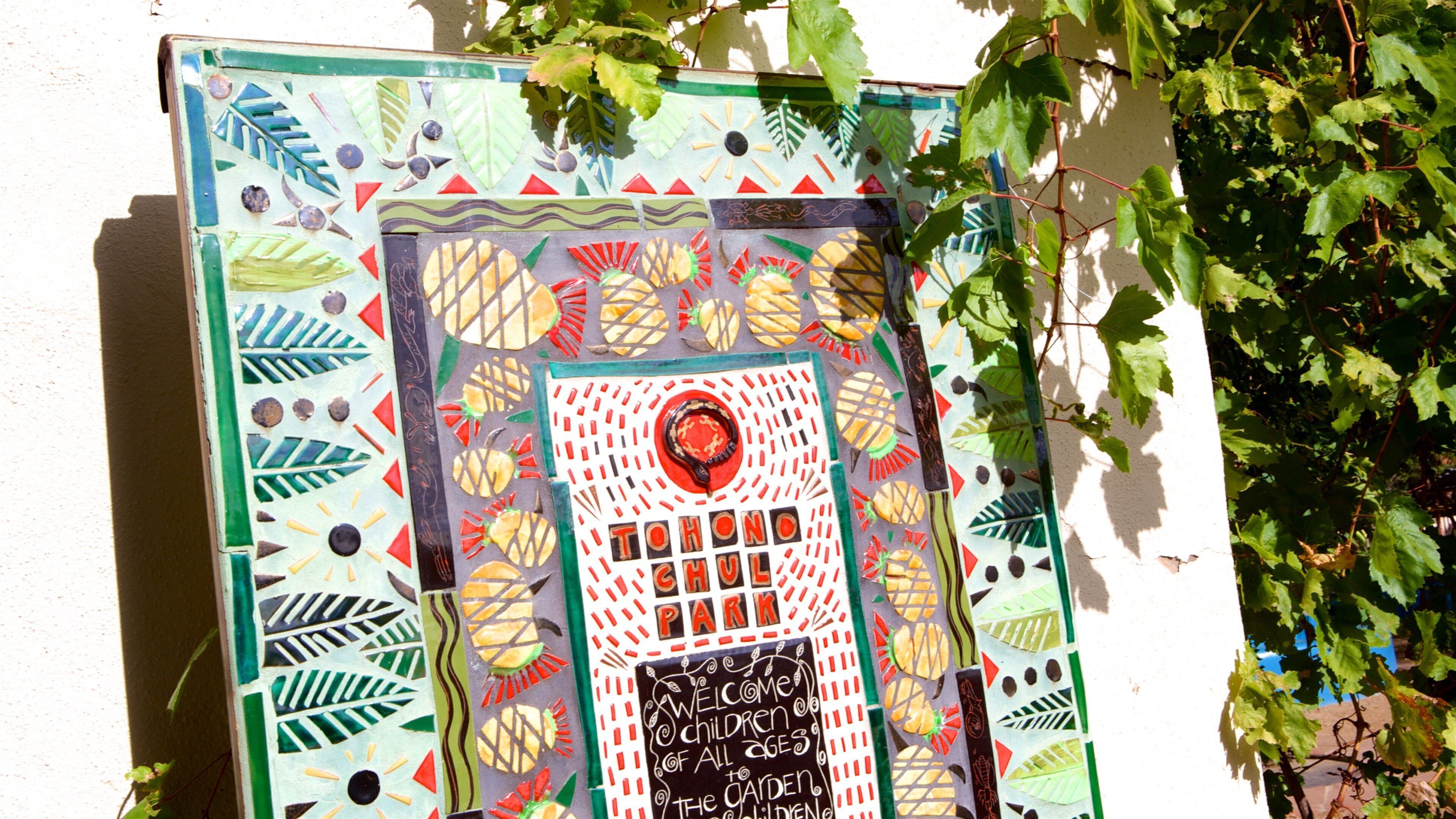 Tohono Chul Park que inclui arte ao ar livre