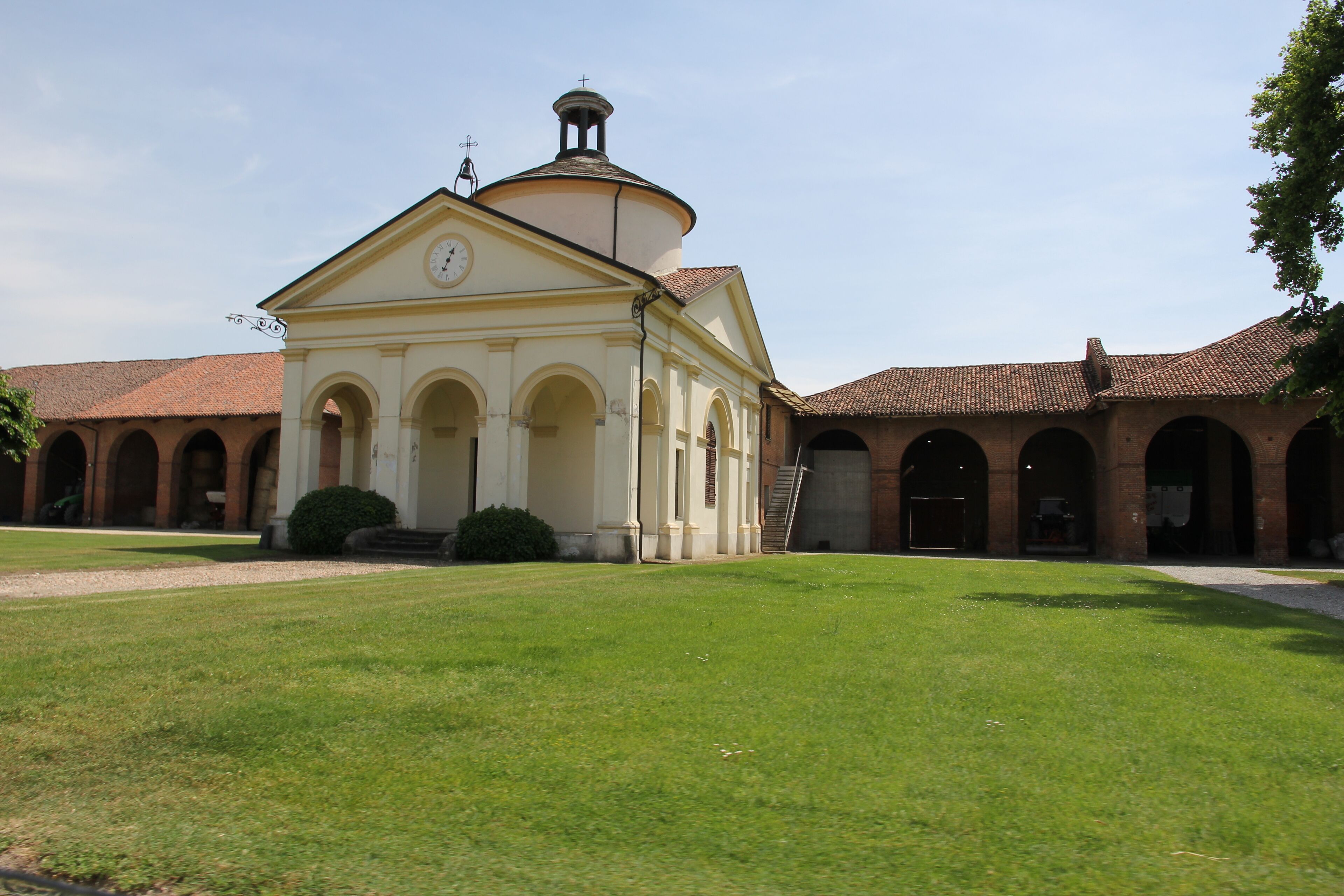 Racconigi, cascina Migliabruna Nuova