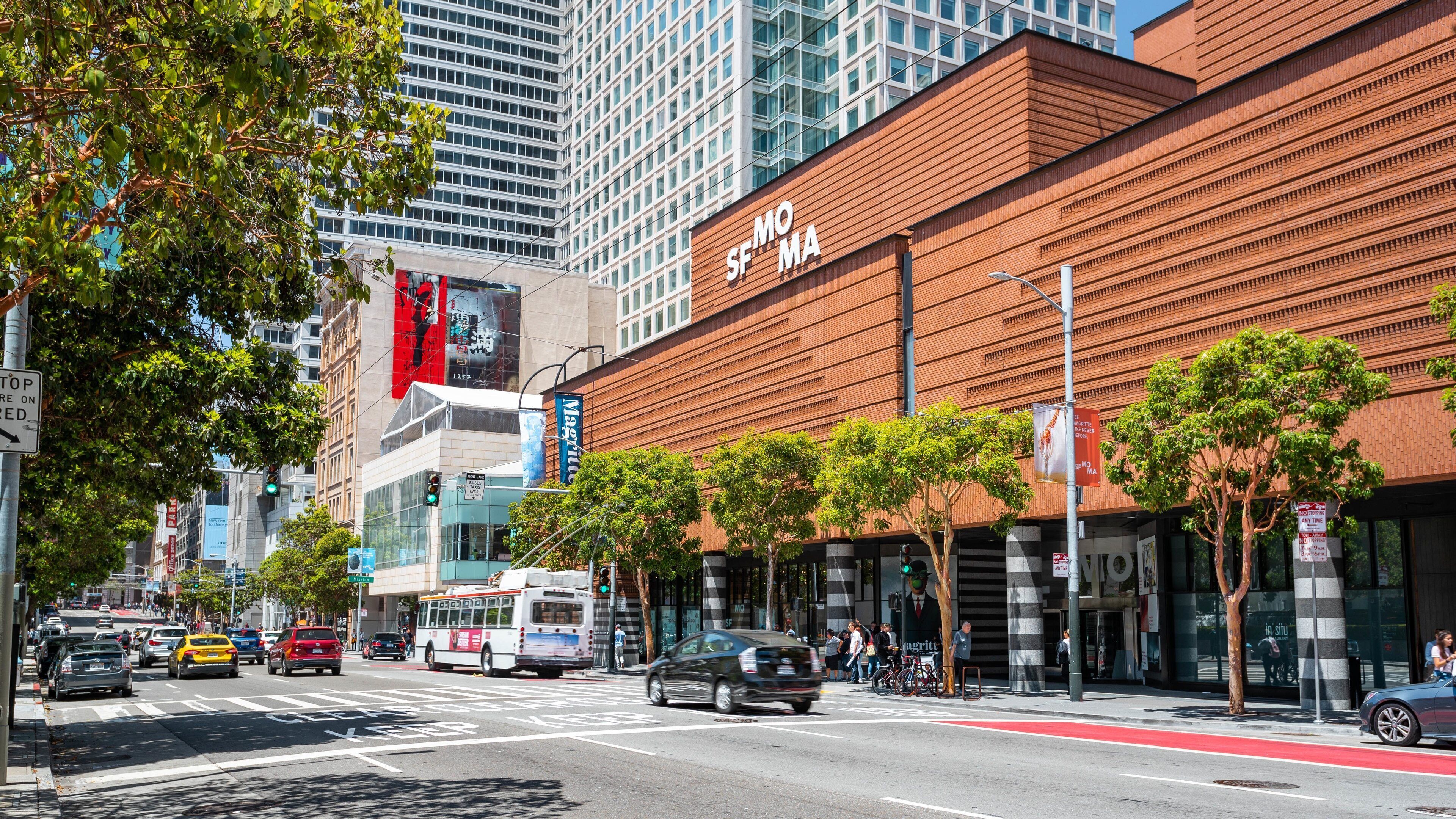 San Francisco Museum of Modern Art showing a city