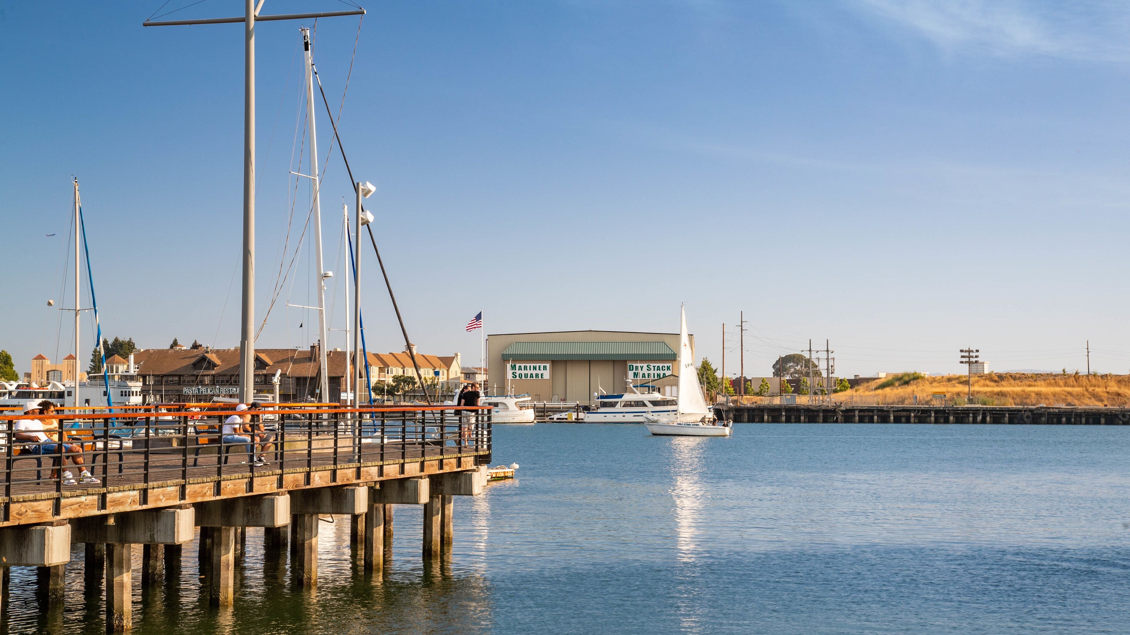 Jack London Square showing a bay or harbor