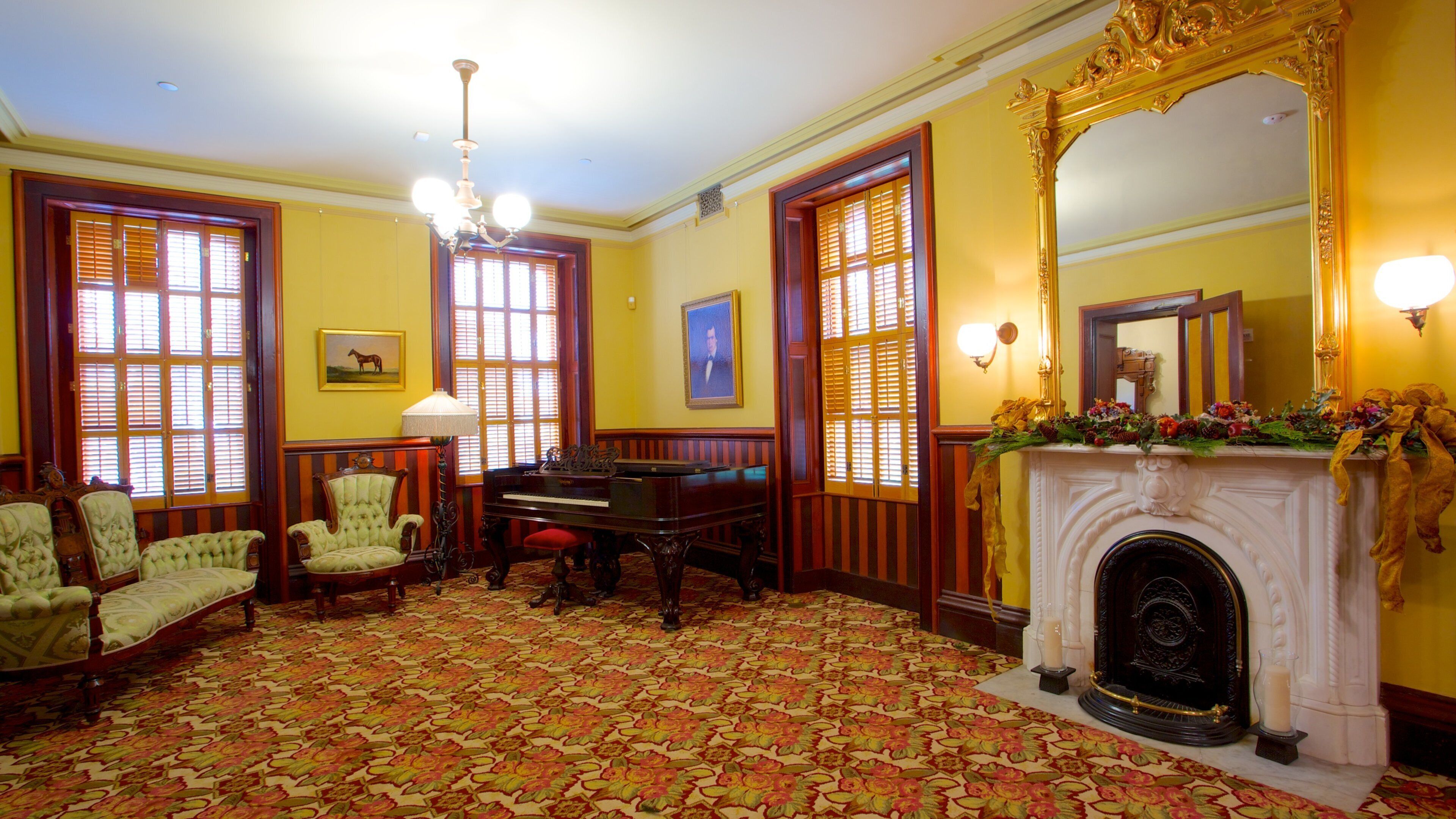 Leland Stanford Mansion State Historic Park showing heritage architecture and interior views