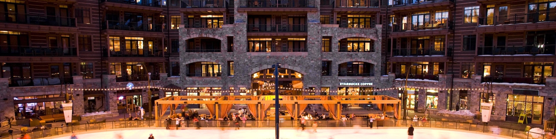 ๋
ธ์ค์คํ ์บ๋ฆฌํฌ๋์ ๋ฆฌ์กฐํธ ์ ๋ณด์ฌ์ฃผ๋ ์ค์ผ์ดํธ ๊ณผ ํธํ
 ๋ฟ๋ง ์๋๋ผ ์๊ท๋ชจ ์ฌ๋๋ค