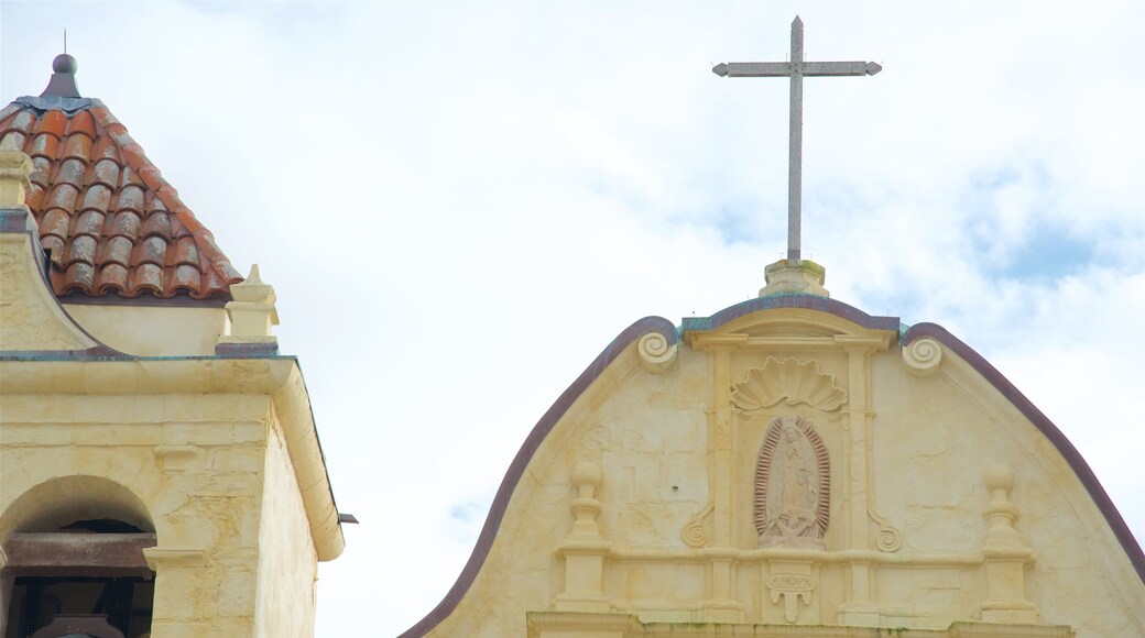 San Carlos Borromeon katedraali johon kuuluu kirkko tai katedraali