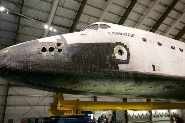 California Science Center qui includes vues intérieures et avion
