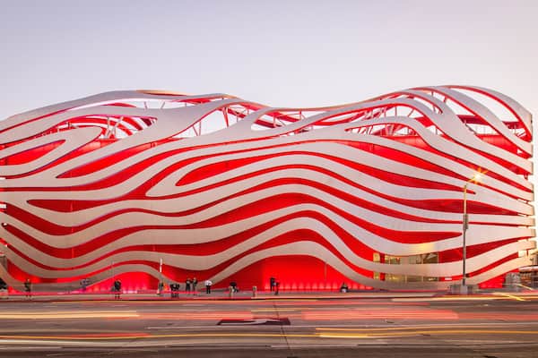 Petersen Automotive Museum which includes modern architecture and street scenes