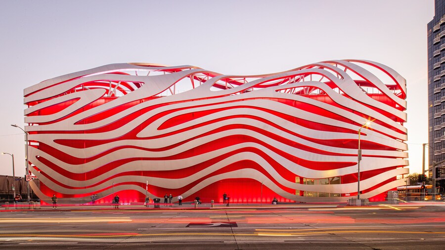 Petersen Automotive Museum which includes modern architecture and street scenes
