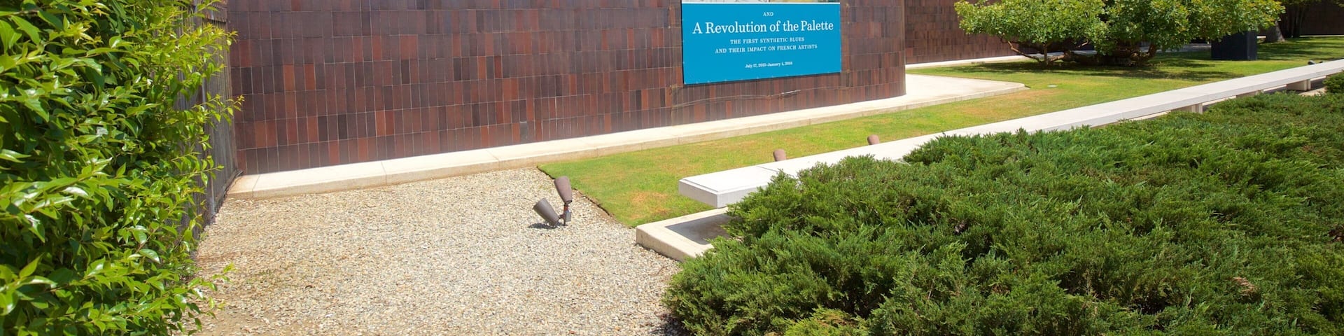 Norton Simon Museum showing signage