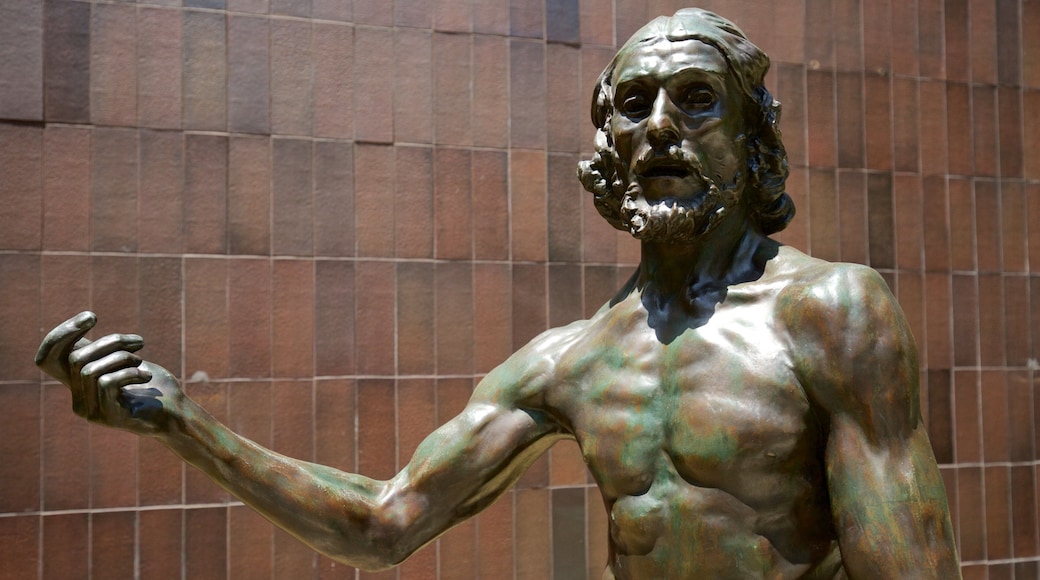 Norton Simon Museum which includes a statue or sculpture