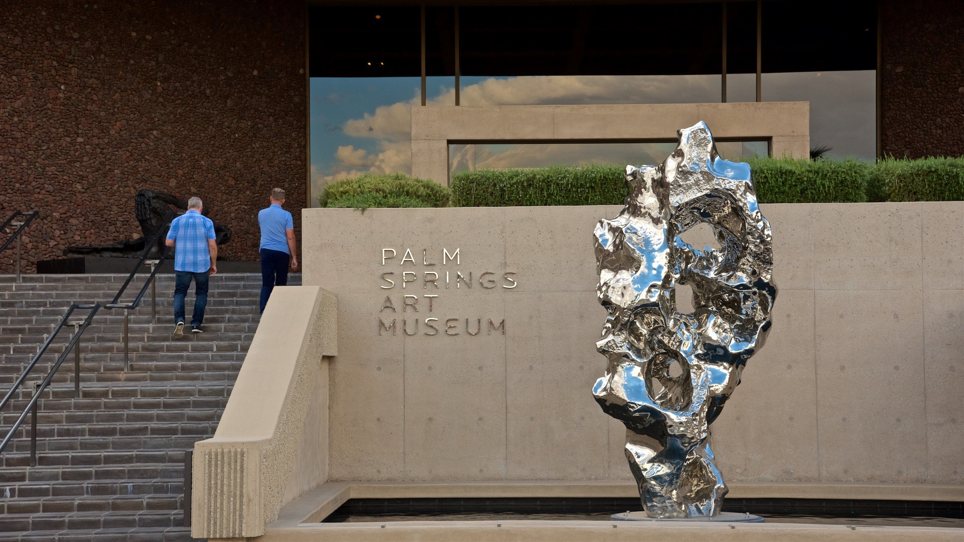 Une sculpture devant le musée d’art de Palm Springs.