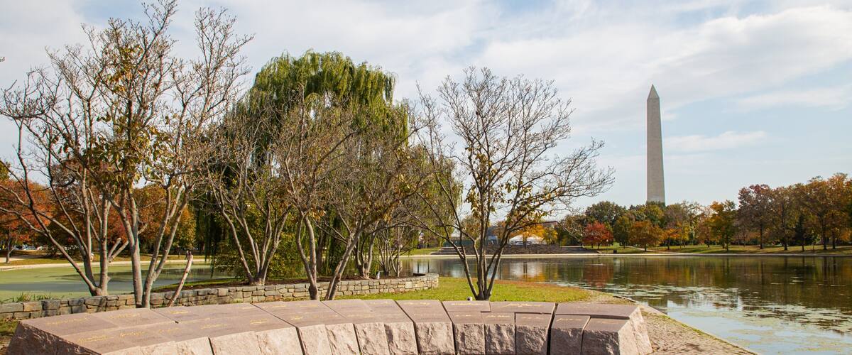 Constitution Gardens which includes a pond, a monument and a park