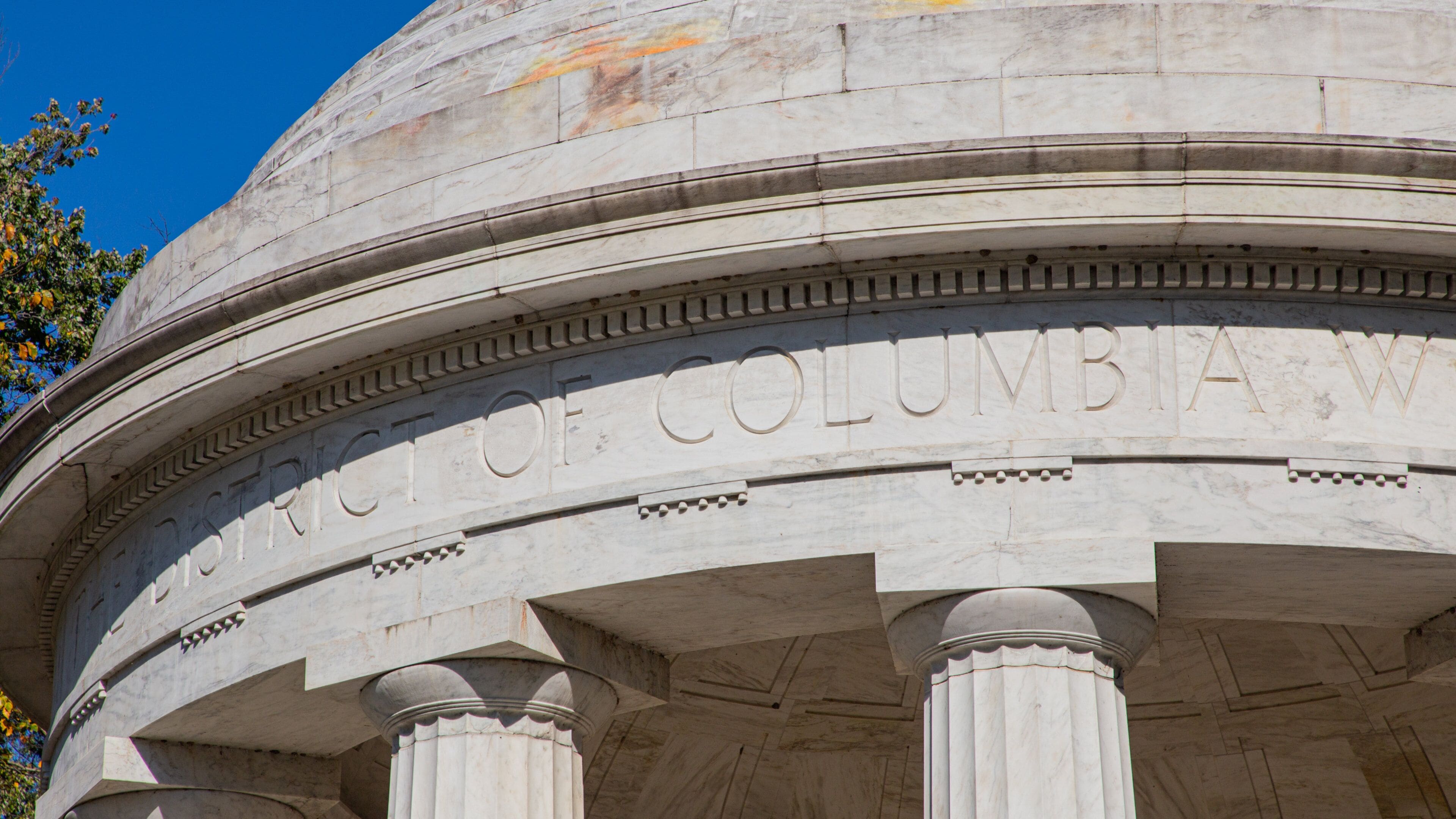 District of Columbia War Memorial featuring signage and heritage elements