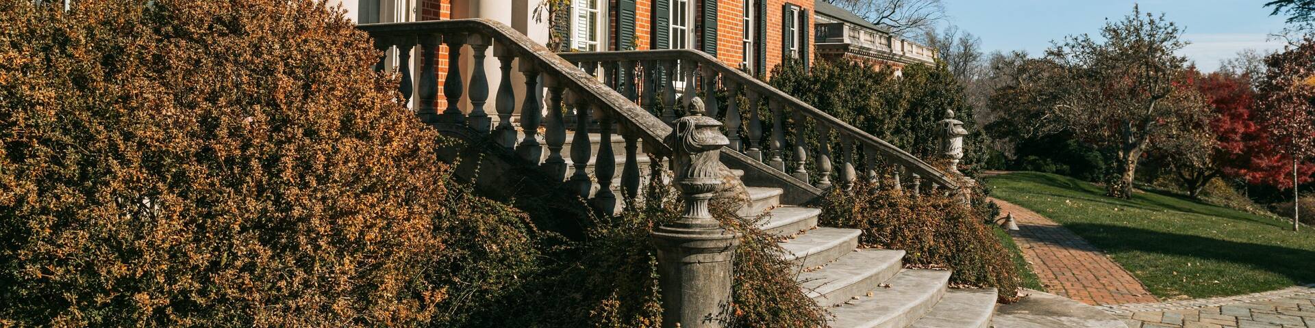 Dumbarton Oaks featuring heritage architecture