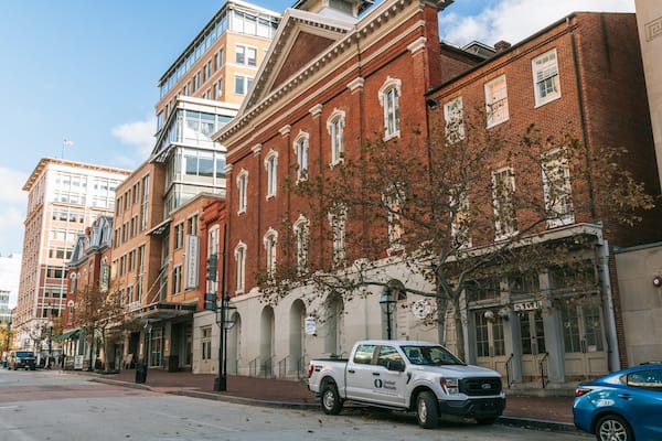 Ford\'s Theater featuring a city