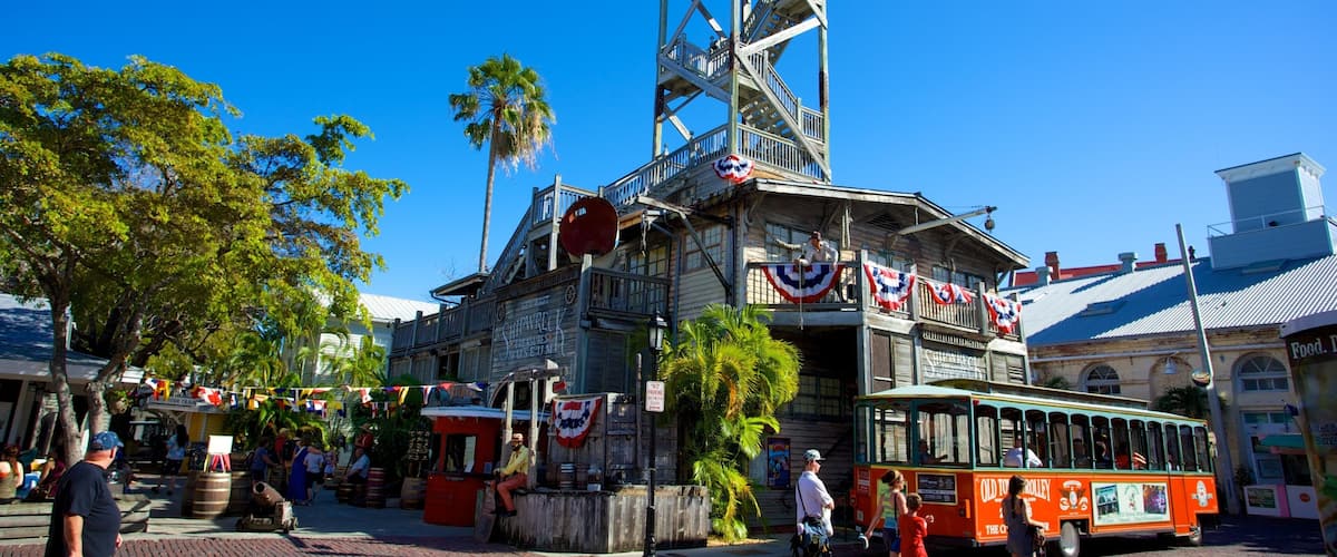Key West Shipwreck Museum featuring street scenes