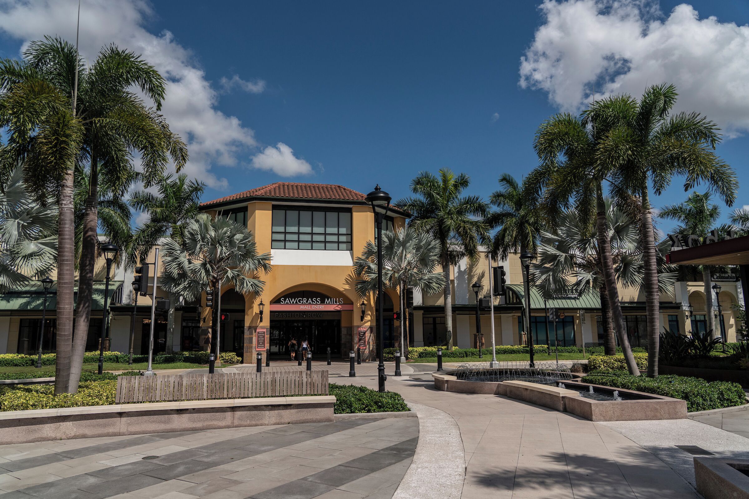 FortLauderdale_SawgrassMillsMall_6063549-0003