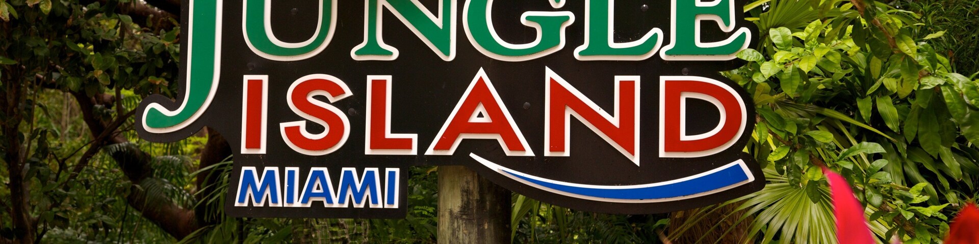 Jungle Island which includes signage
