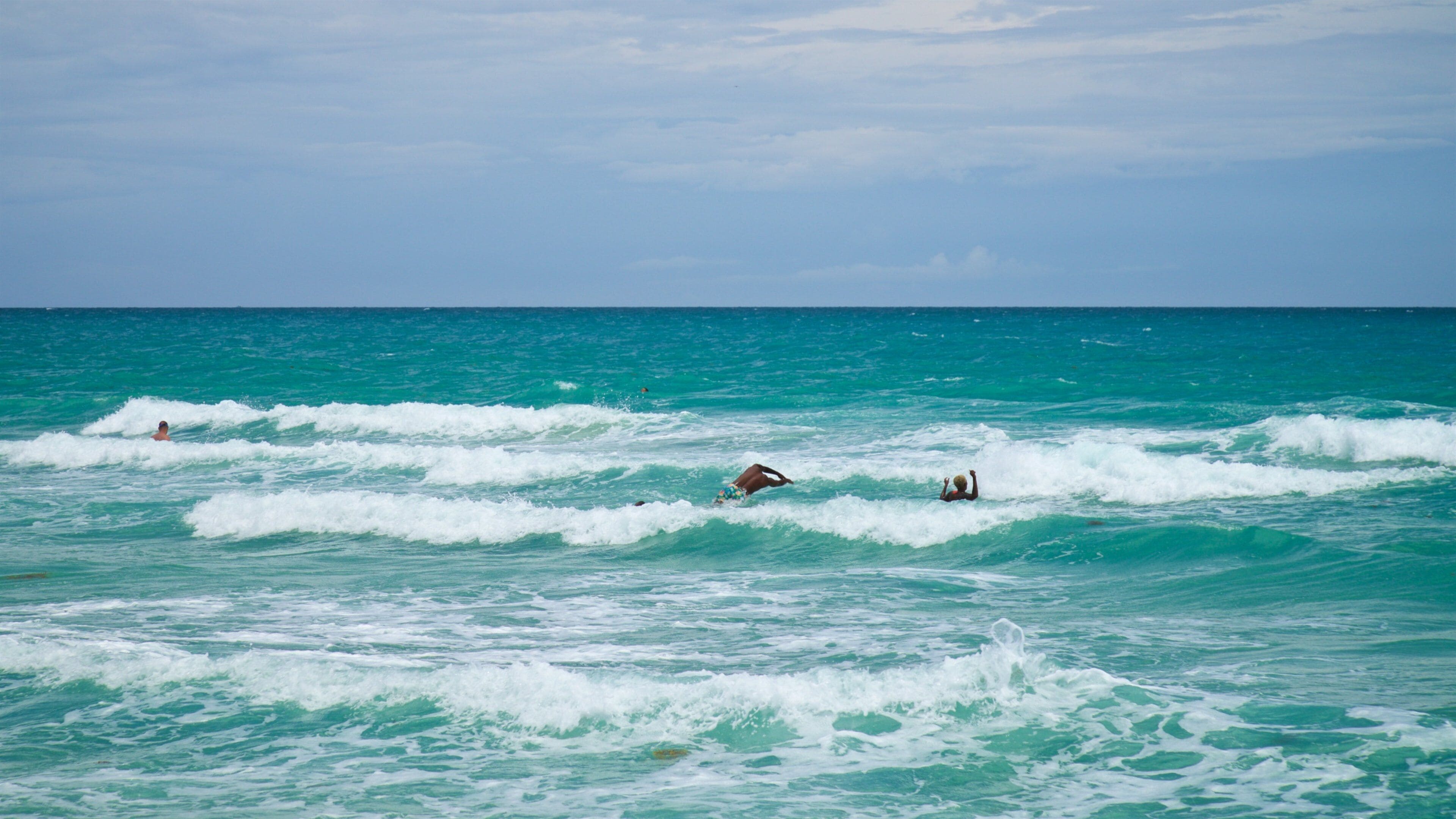 Lummus Park Beach which includes general coastal views