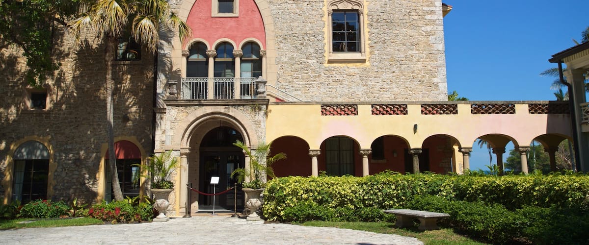 Deering Estate at Cutler which includes a garden and a house
