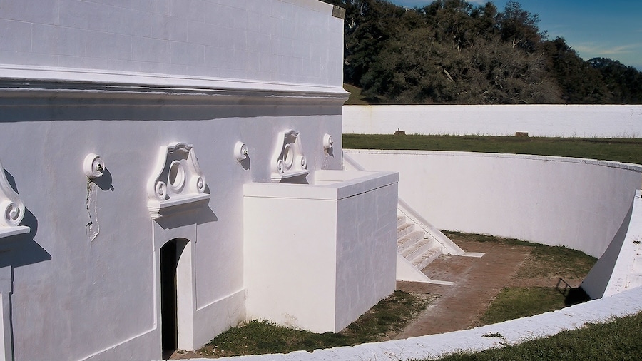 بينساكولا نايفيل آير ستاشن