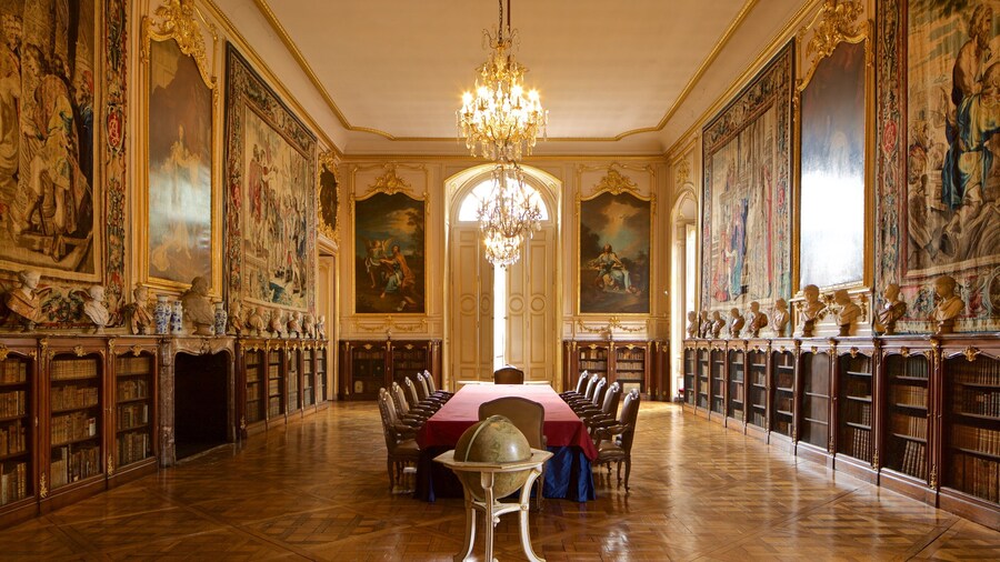 Rohan Palace which includes art, heritage elements and chateau or palace