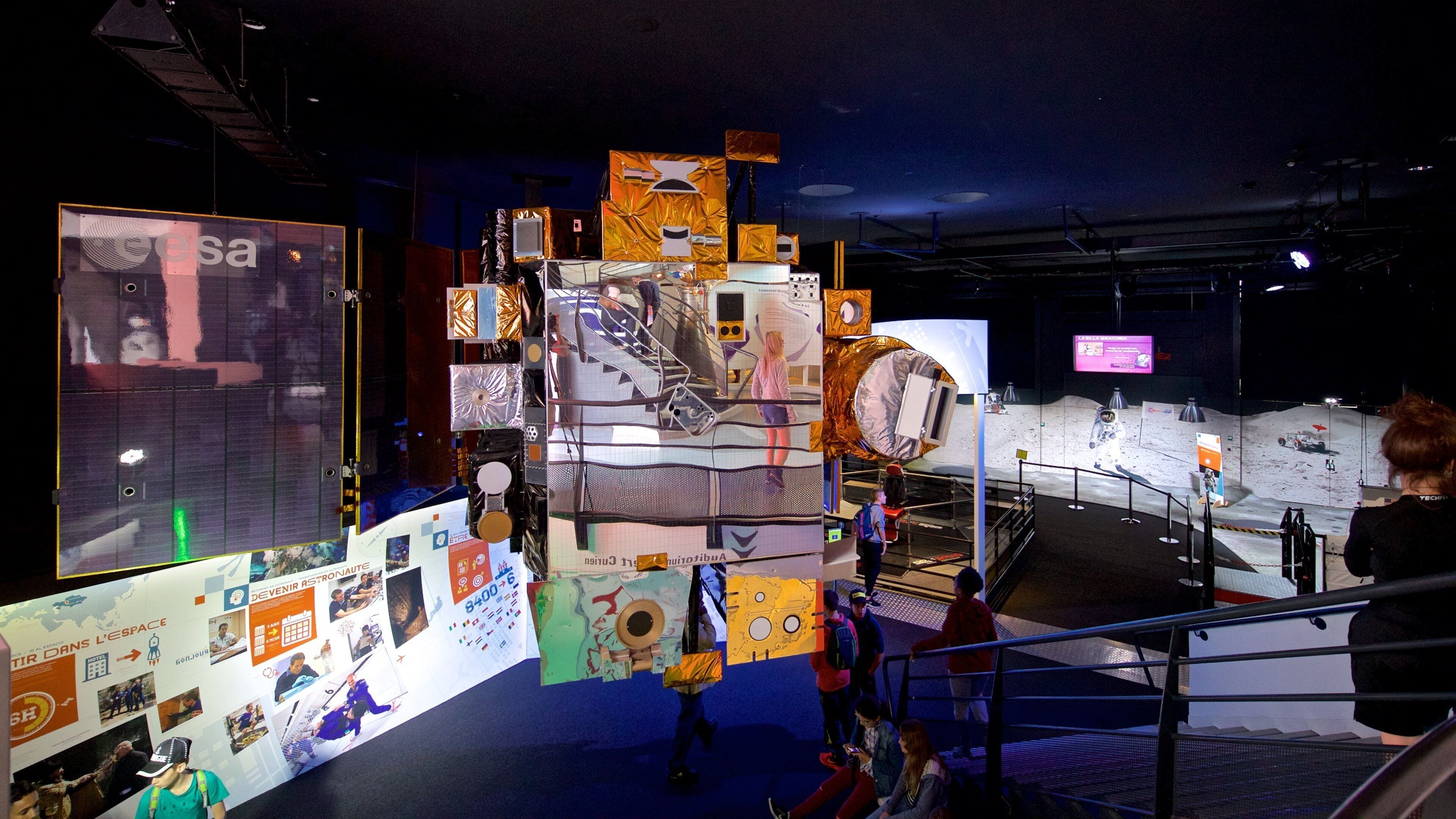 Cité de l\'espace toont interieur