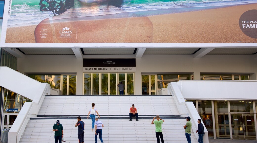 節慶宮與議會廳