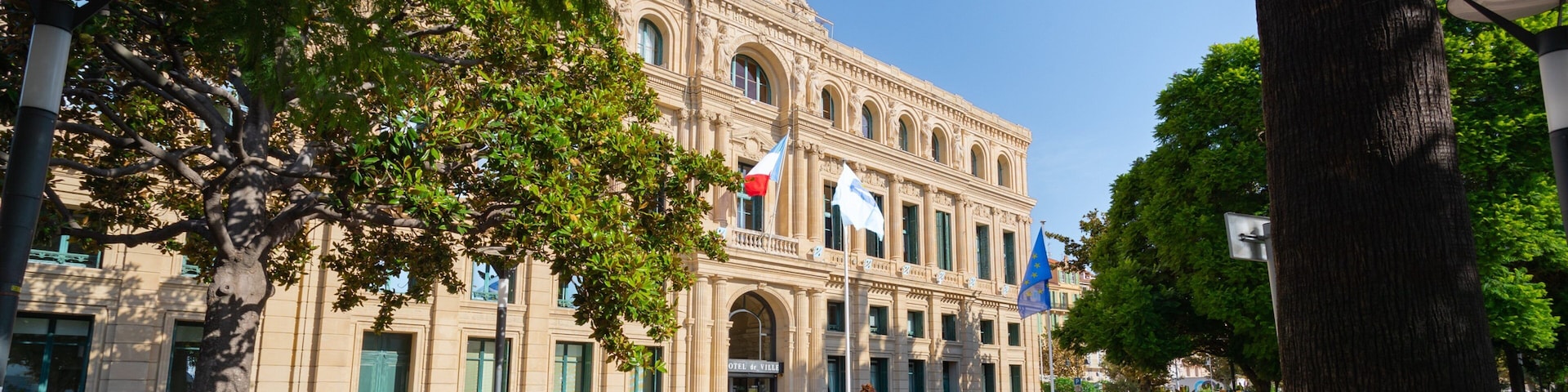 Cannes City Hall showing heritage architecture