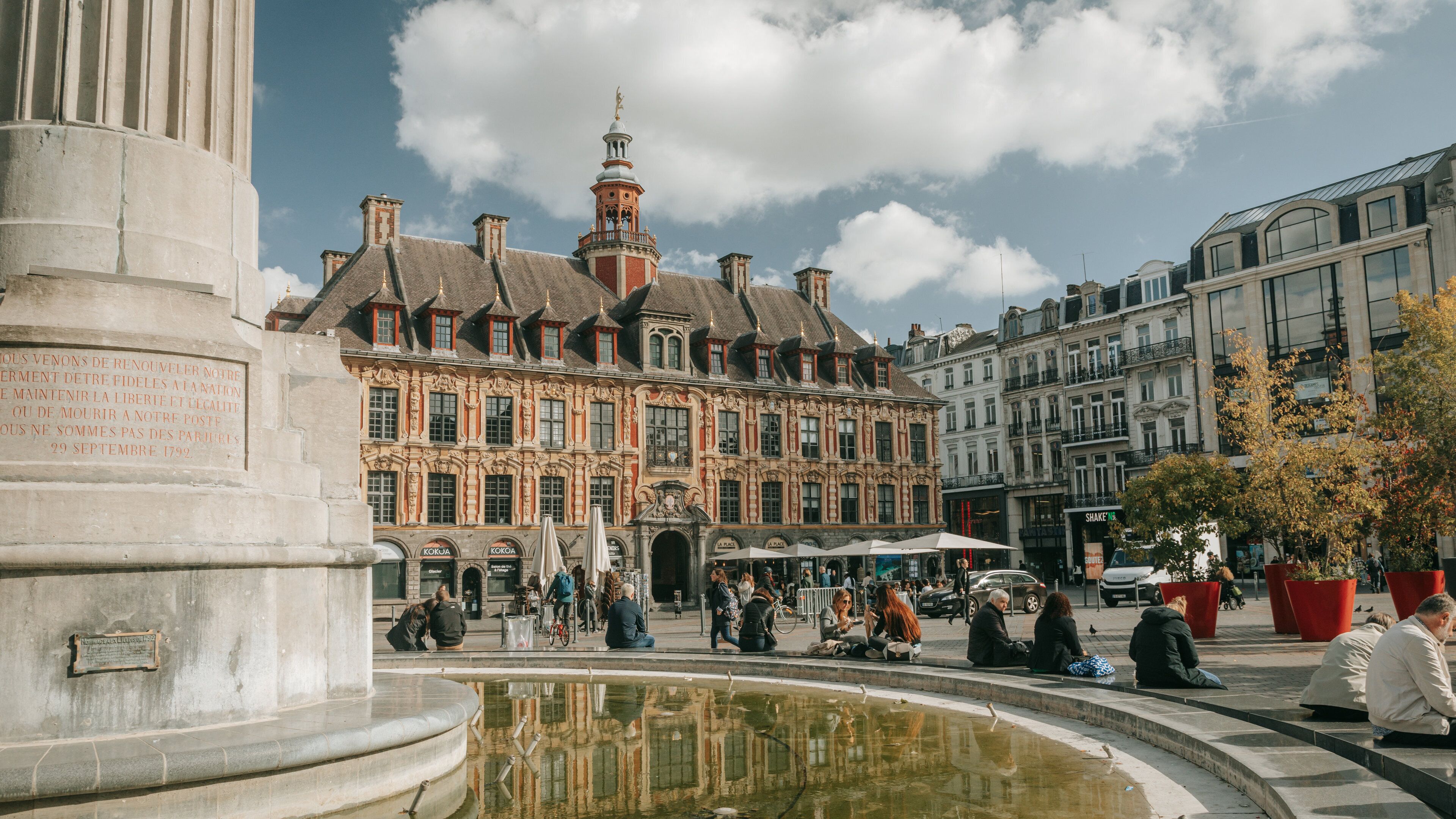 Lille Grand Square featuring a city, heritage architecture and a square or plaza