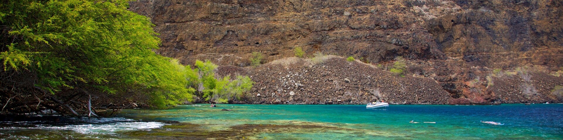 Monumento al Capitán Cook mostrando un monumento