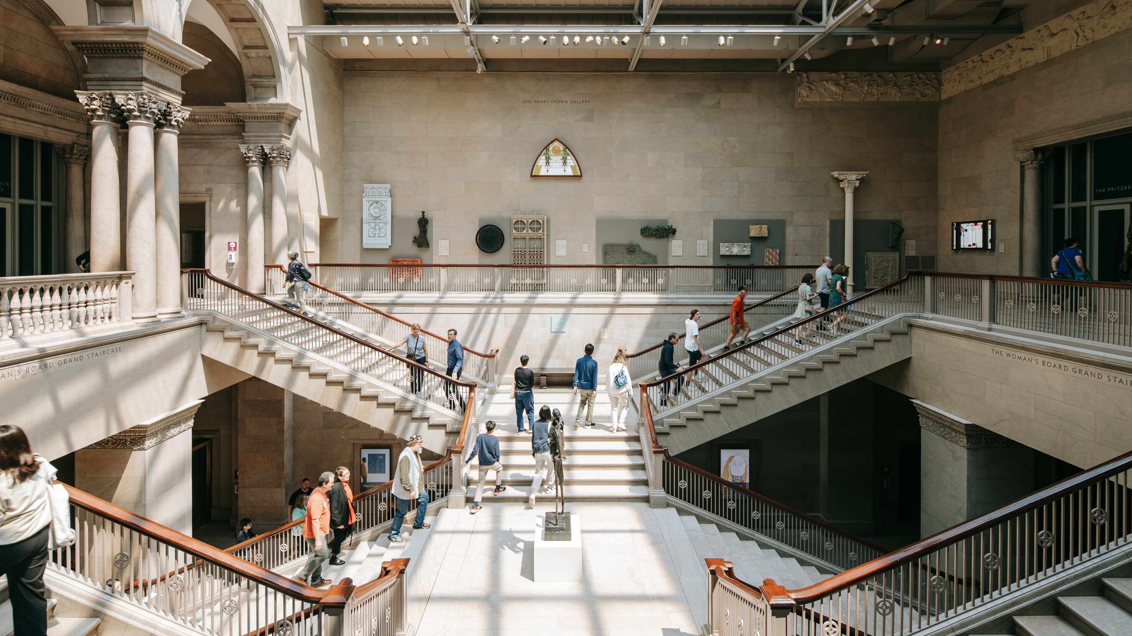 Art Institute of Chicago featuring interior views and heritage elements