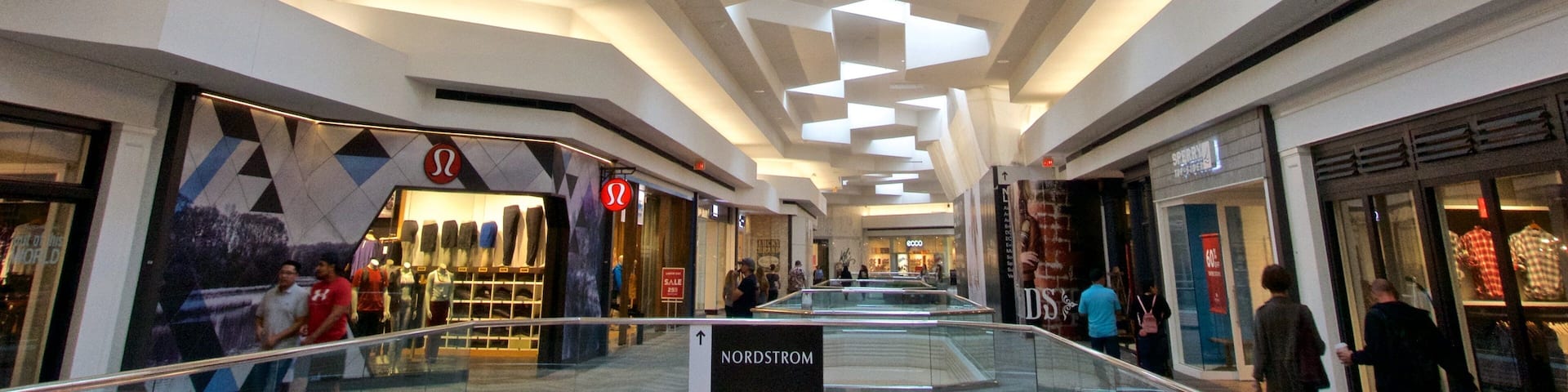 Woodfield Mall which includes shopping and interior views