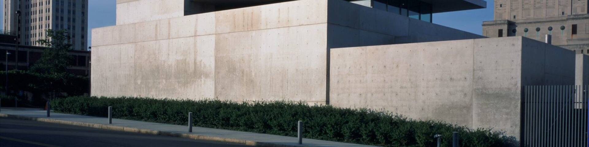 Pulitzer Foundation for the Arts which includes art, a skyscraper and modern architecture