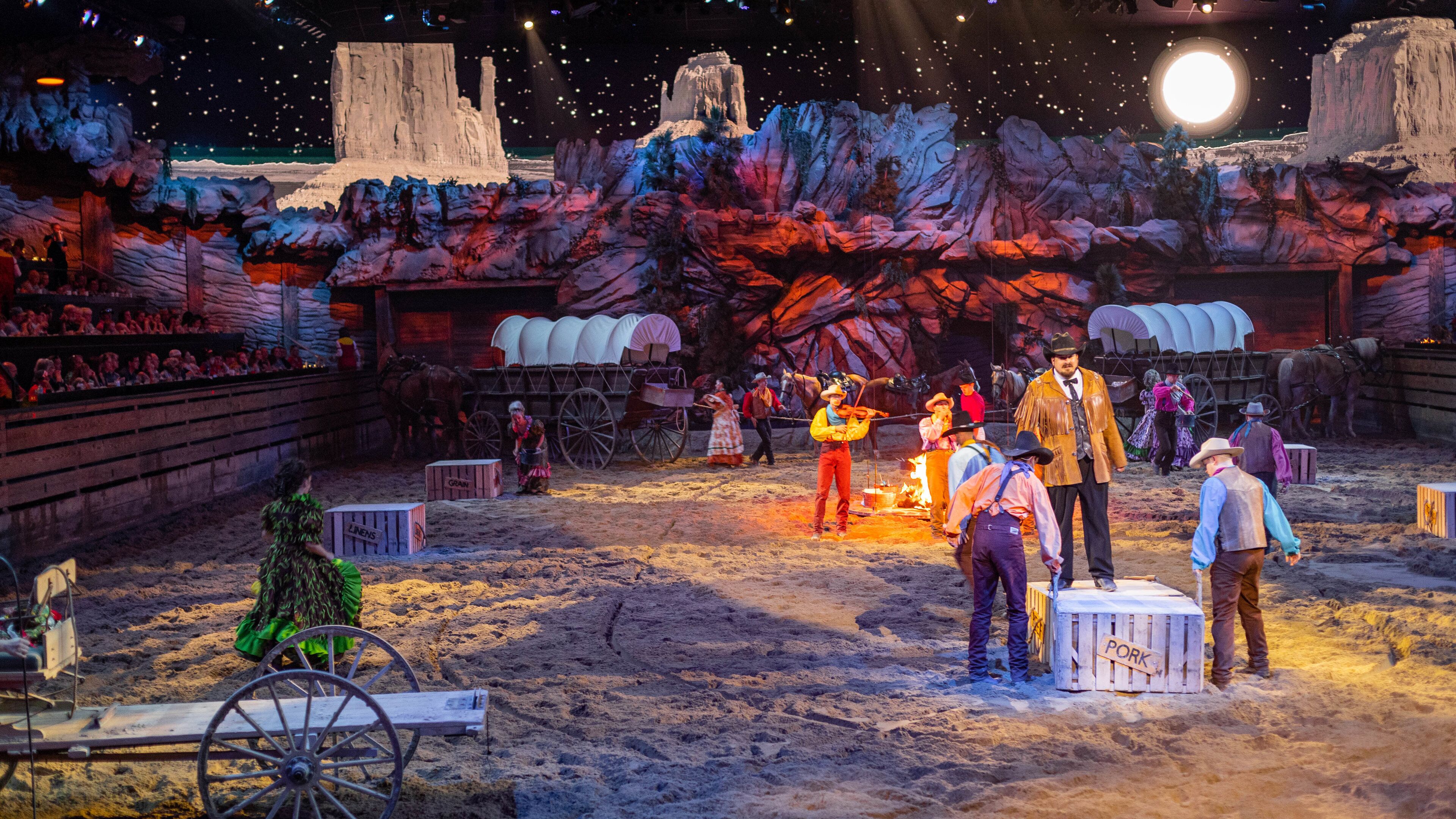 Dolly Parton\'s Stampede Dinner Attraction