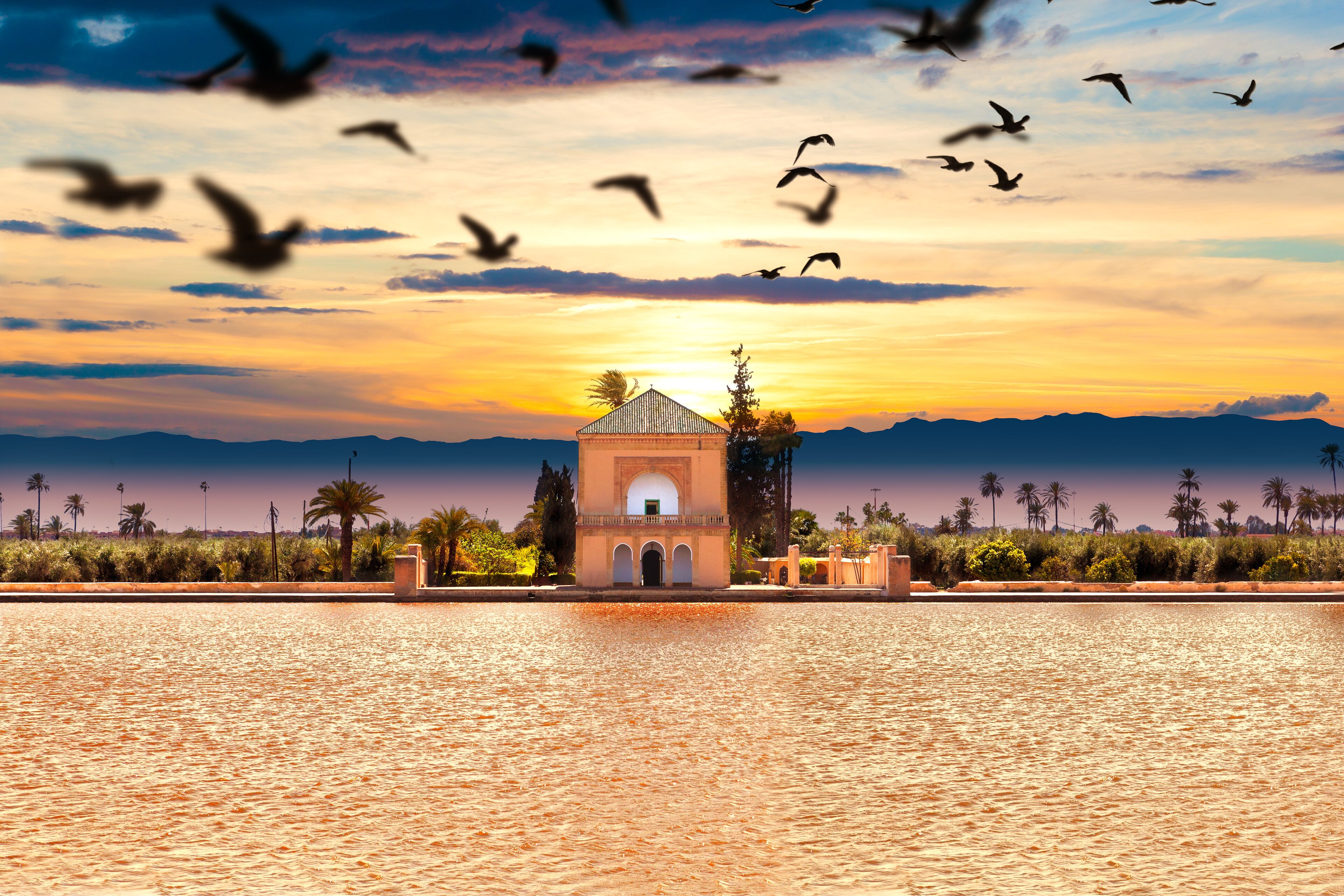 Jardin de Menara. Viajes y aventuras por Marruecos. Arquitectura y sitios de interes en Marrakech.