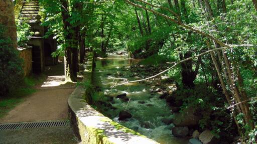 Balneari de la Font Picant i pou de glaç (Sant Hilari Sacalm) This is a photo of a building indexed in the Catalan heritage register as Bé Cultural d'Interès Local (BCIL) under the reference IPA-23898.
