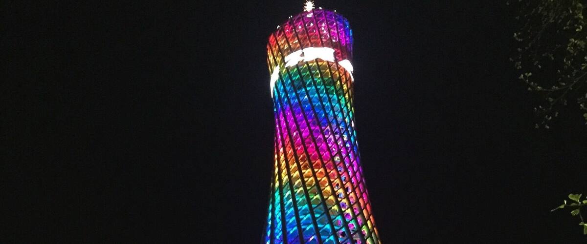 Sneak peak of Guangzhou in between my flights from Europe to Cambodia.