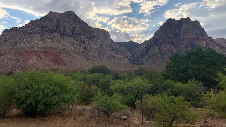 Sun setting behind the mountain at Spring Mountain Ranch Park, Nevada.