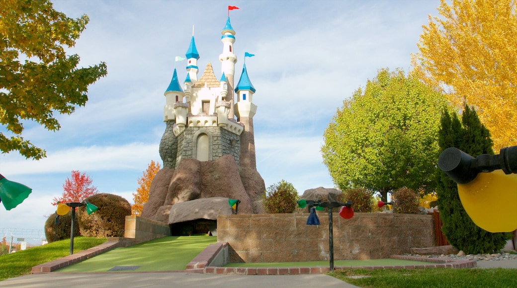 Wild Island familiepark fasiliteter samt karusell og park