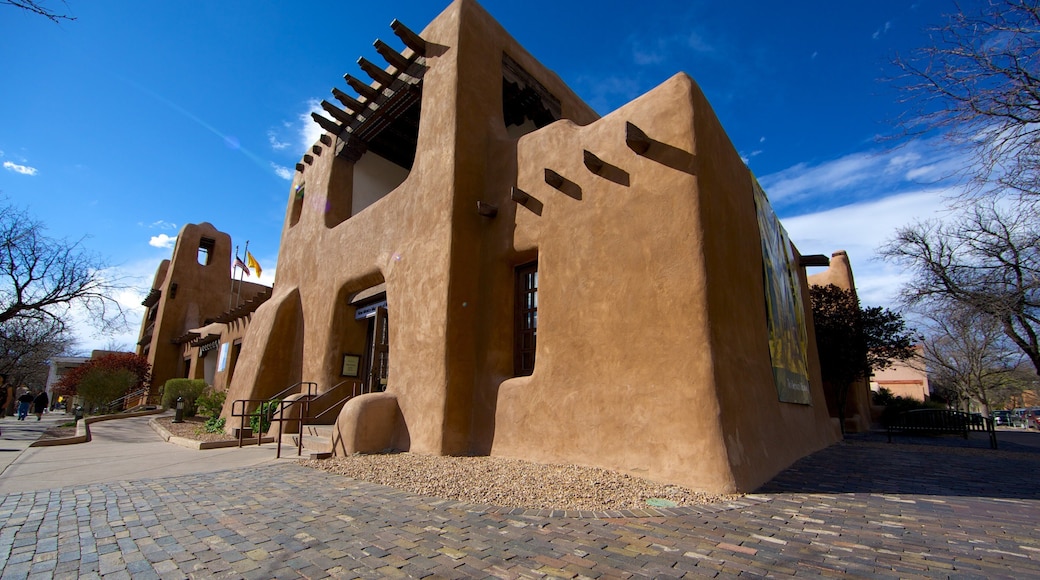 New Mexico Museum of Art which includes art