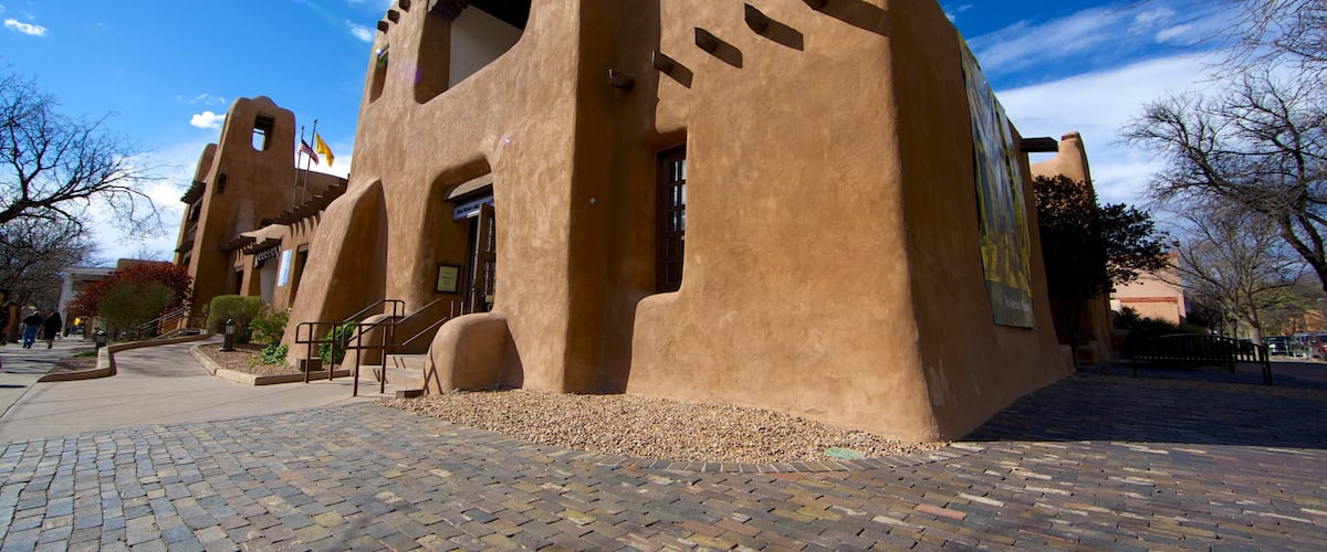 New Mexico Museum of Art ofreciendo arte