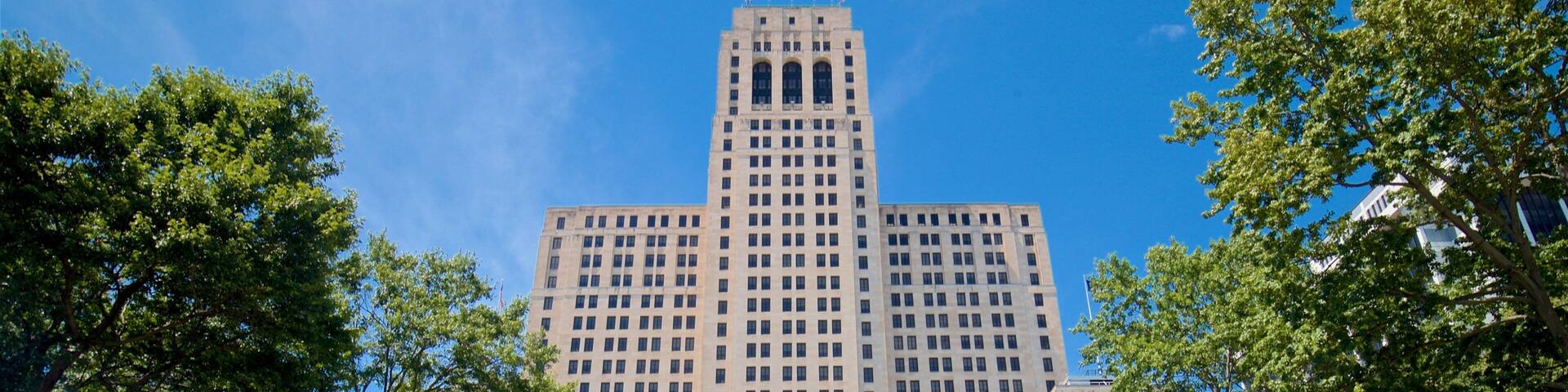 Alfred E. Smith State Office Building featuring modern architecture and a park