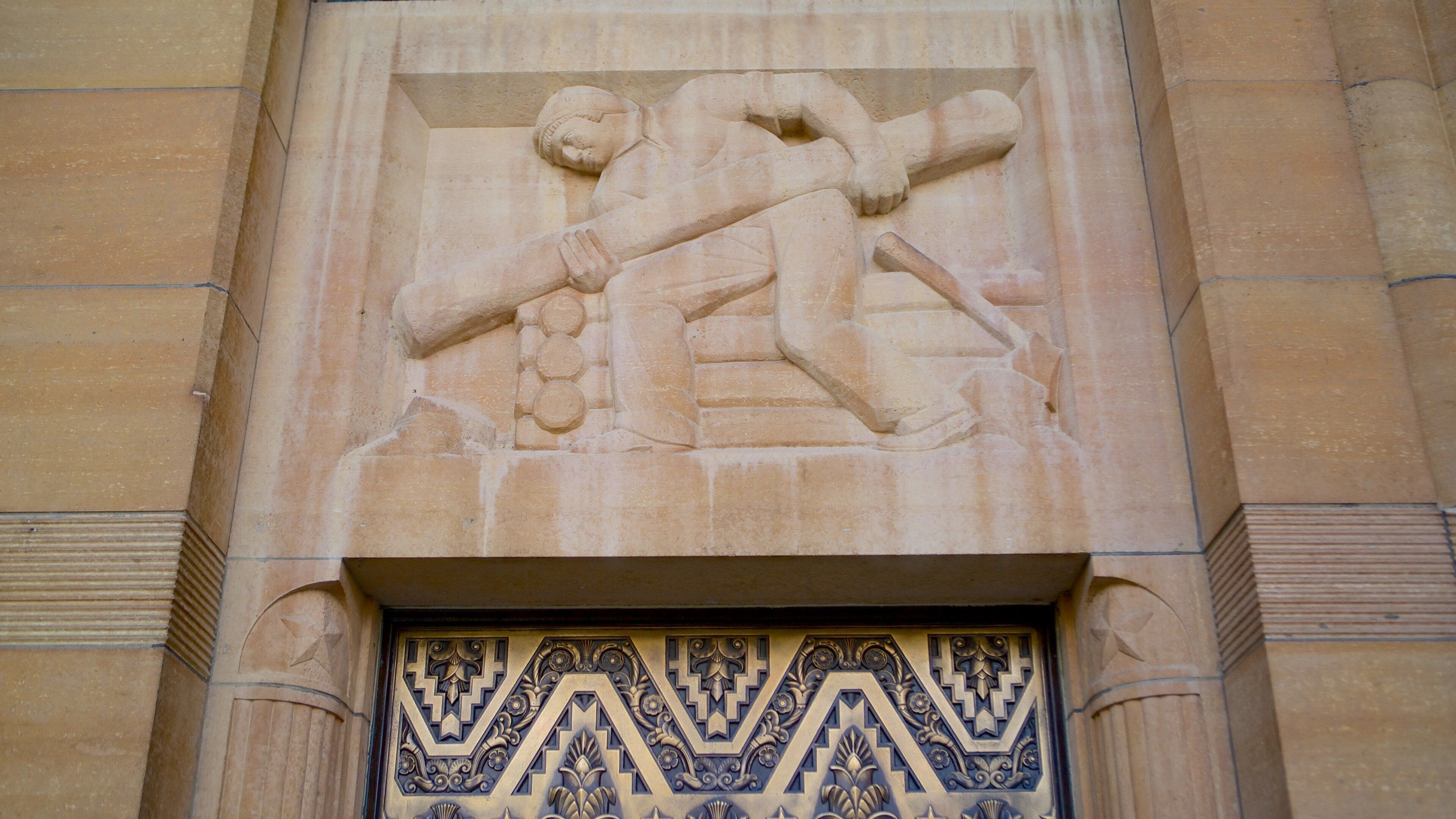 Buffalo City Hall featuring heritage architecture
