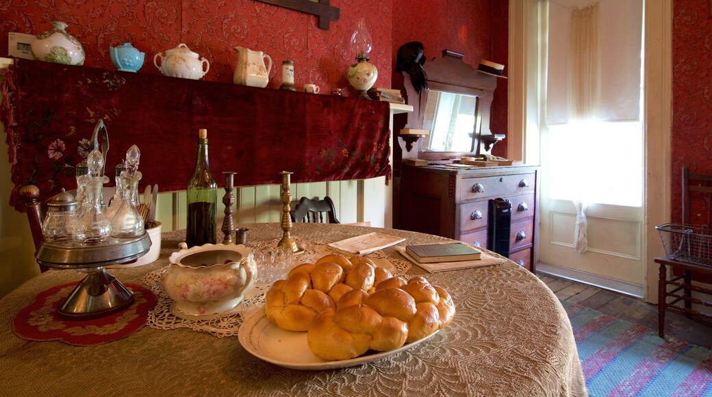 Lower East Side Tenement Museum