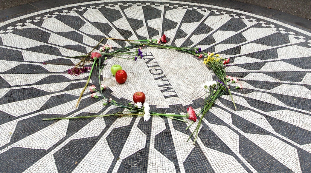 Strawberry Fields - John Lennon-minnesmerke